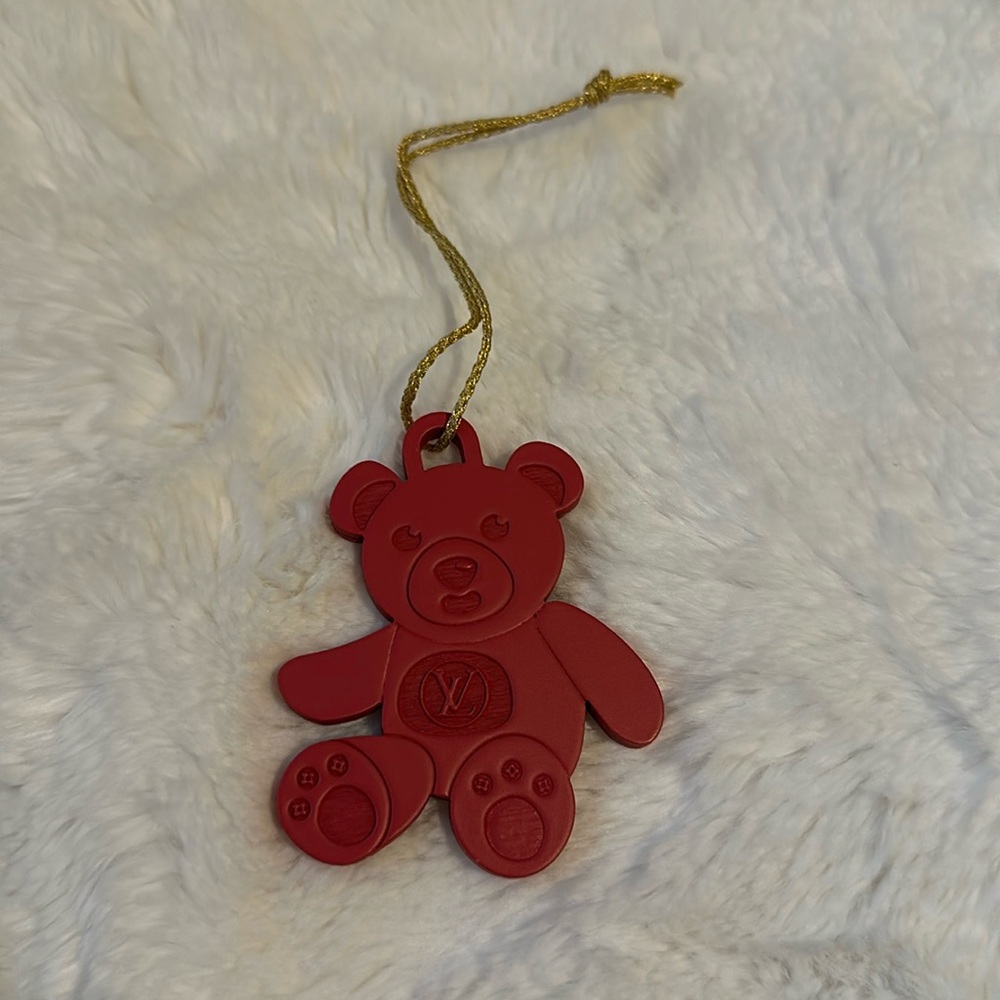 LOUIS VUITTON Red LV Bear Christmas wooden ornament new 2023